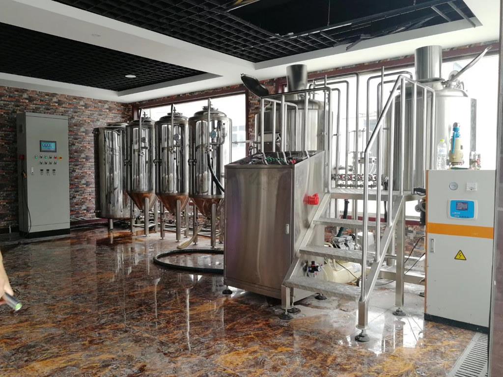 300L Brewing Equipment For Beer Bar 300L Brewing Equipment For Beer Bar
